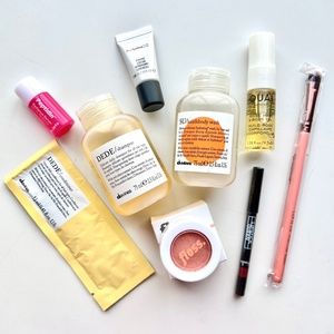 Birchbox with Assorted Samples